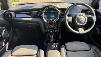 MINI Hatchback Cooper S Level 2