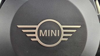 MINI Countryman SE Classic