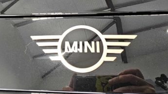 MINI Countryman SE Classic