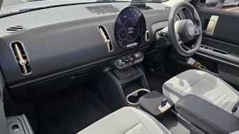 MINI Countryman SE Classic