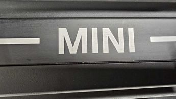 MINI Cooper E Exclusive