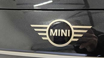 MINI Cooper E Exclusive