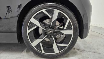 MINI Cooper E Exclusive