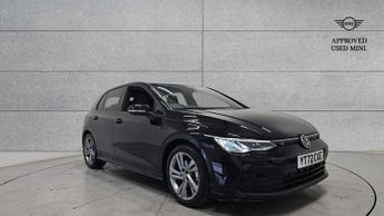 Volkswagen Golf R-Line