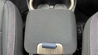 MINI Countryman SE Classic