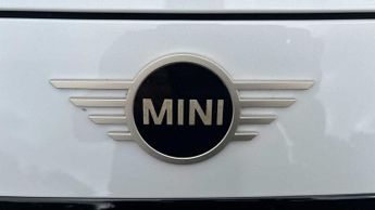MINI Countryman SE Classic