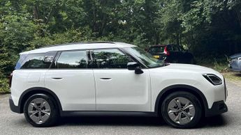 MINI Countryman SE Classic