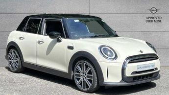 MINI Hatch Cooper Exclusive