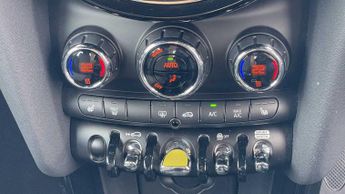 MINI Hatchback Cooper S Level 2