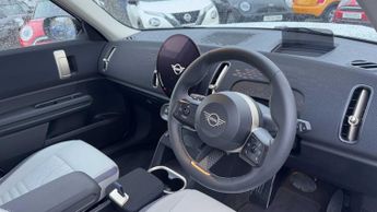 MINI Countryman SE Classic