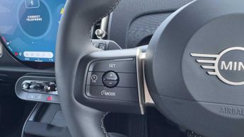 MINI Countryman SE Classic