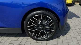 MINI Cooper E Exclusive