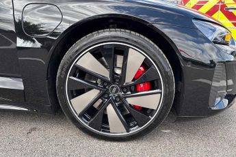 Audi Rs E-Tron Gt Carbon Vorsprung