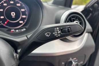 Audi Q2 Black Edition