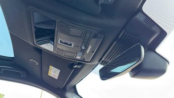 Land Rover Discovery Sport R-Dynamic SE