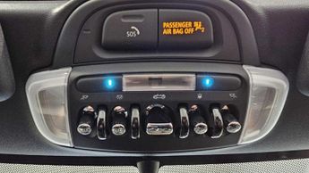 MINI Convertible Cooper S Exclusive