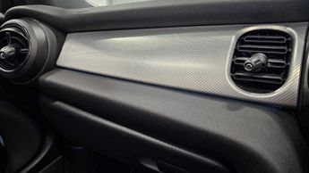 MINI Convertible Cooper S Exclusive