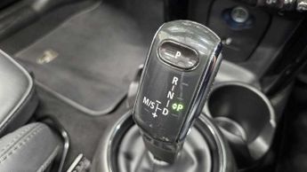 MINI Convertible Cooper S Exclusive