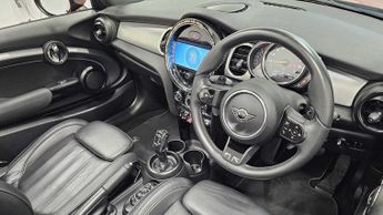 MINI Convertible Cooper S Exclusive