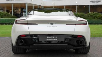 Aston Martin DB11 