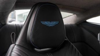 Aston Martin DB11