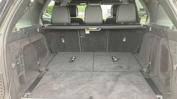 Land Rover Discovery R-Dynamic HSE