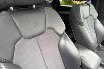 Audi Q5 S Line