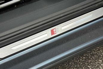 Audi Q4 S Line