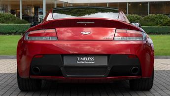 Aston Martin Vantage 