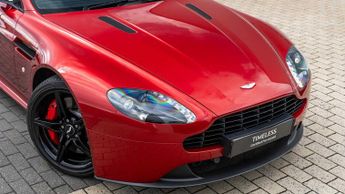 Aston Martin Vantage 