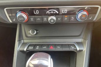 Audi Q3 Black Edition