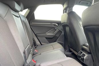 Audi Q3 S Line
