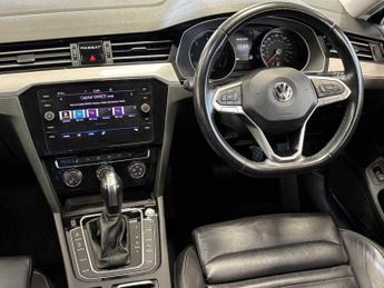 Volkswagen Passat SEL