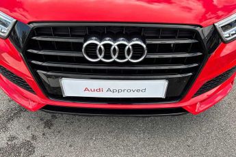 Audi Q3 Black Edition