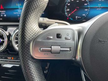 Mercedes-Benz Cla AMG Line
