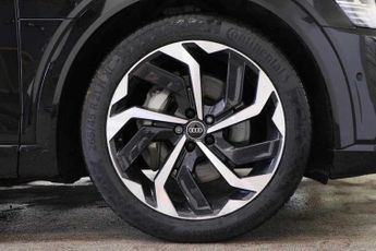 Audi E-Tron Black Edition