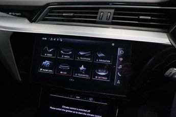 Audi E-Tron Black Edition