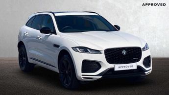 Jaguar F-Pace R-Dynamic SE Black