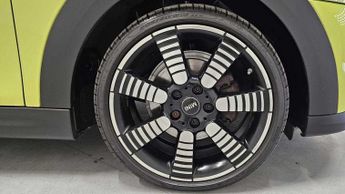 MINI Hatchback Cooper Exclusive