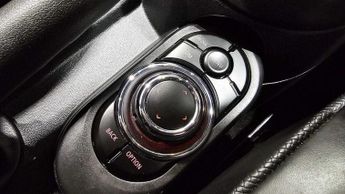 MINI Hatchback Cooper Exclusive