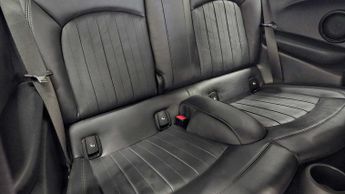 MINI Hatchback Cooper Exclusive