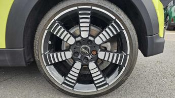 MINI Hatchback Cooper Exclusive