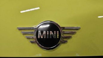 MINI Hatchback Cooper Exclusive