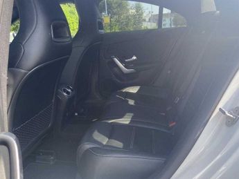 Mercedes-Benz Cla AMG Line