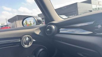 MINI Hatchback Cooper S Level 3