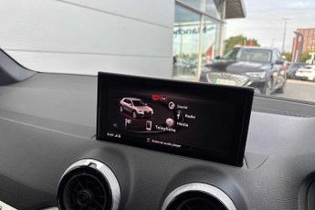 Audi Q2 Black Edition