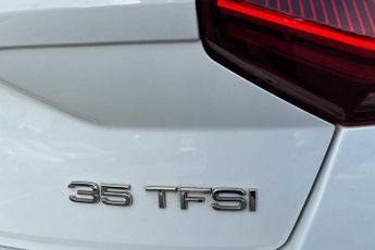 Audi Q2 Black Edition