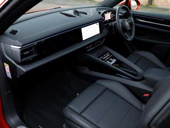 Porsche Macan Electric Estate