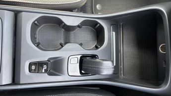 Volvo Xc40 Momentum Pro