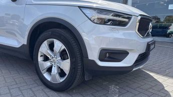 Volvo Xc40 Momentum Pro